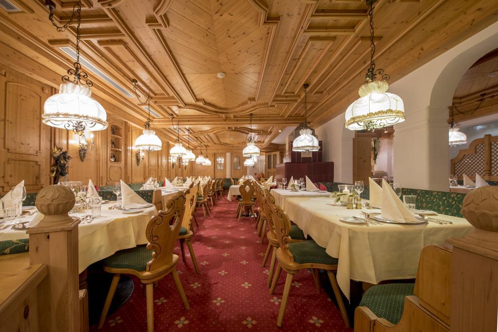 Landhotel Aelpili 사슈른 외부 사진
